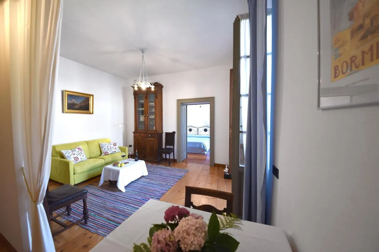 Il Drago Al Roseto Del Drago Villa San Bernardo  Holiday home San Bernardo (Sondrio)
